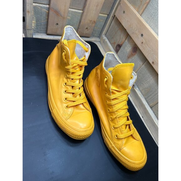 Converse Yellow Patent Leather Chuck Taylor All-Star High Top Sneakers Unisex M7 - Picture 2 of 9